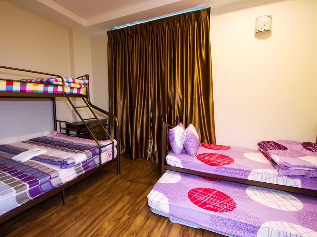 Tropicana Homestay Muar Exteriör bild
