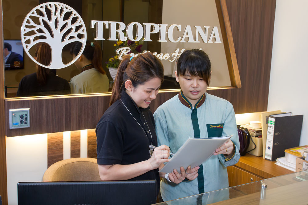 Tropicana Homestay Muar Exteriör bild