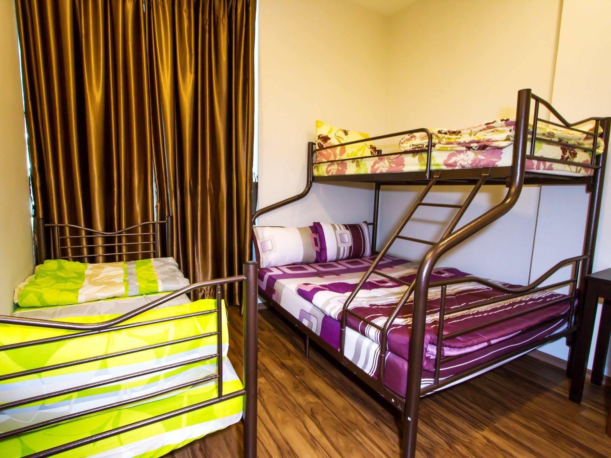 Tropicana Homestay Muar Exteriör bild